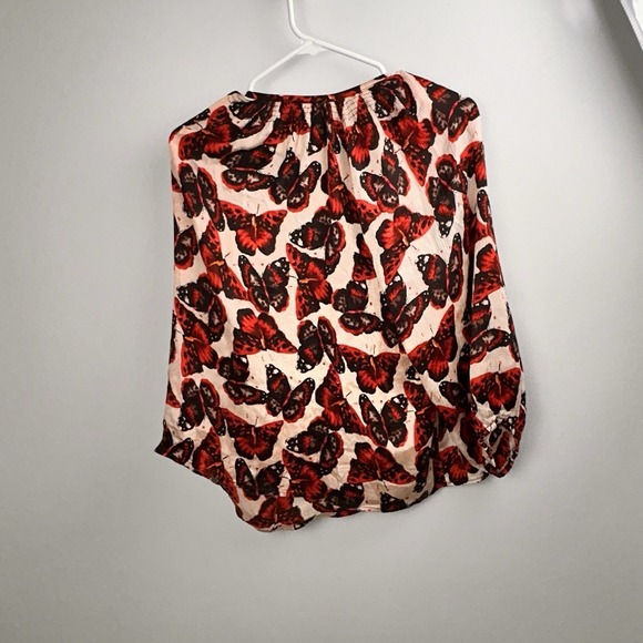 Tucker top blouse S/M Butterfly Silk 3/4 Sleeve Button Up Blouse Boho Designer - Picture 3 of 12